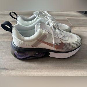 2022 Air Max GS 'White Metallic Red Bronze' - Brand New